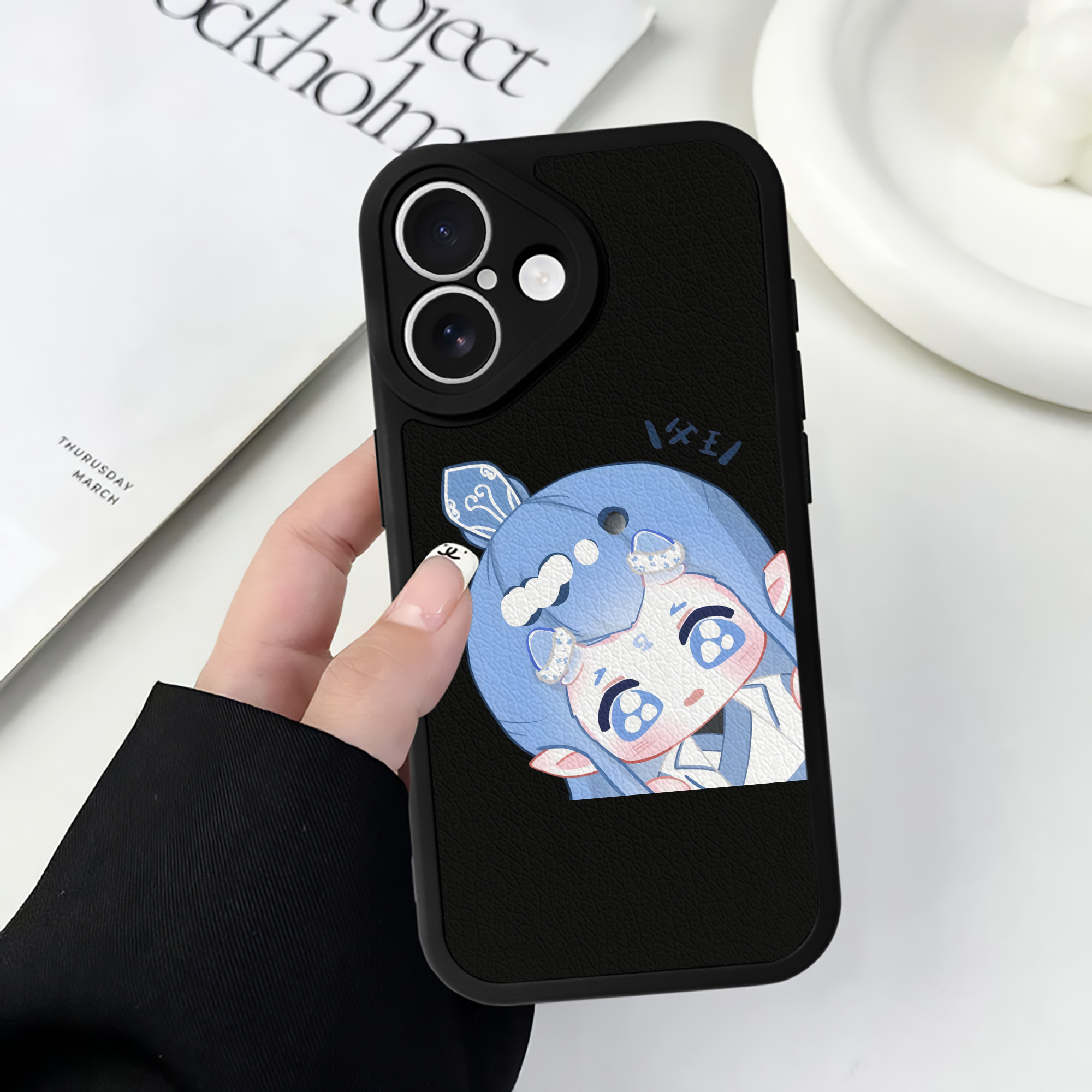 （画像用） Ne Zha 2 ナタ 魔童の大暴れ 【iPhone 16シリーズ対応】シリコンスマホケース（レザー調） 材質：シリコン